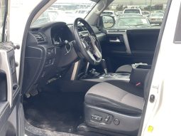
										Toyota  4Runner full									