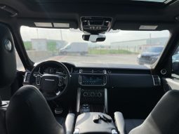 
										Land rover vogue full									