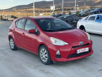 Toyota Prius C