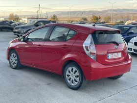 Toyota Prius C