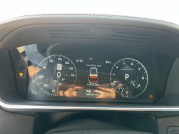 
										Land rover vogue full									