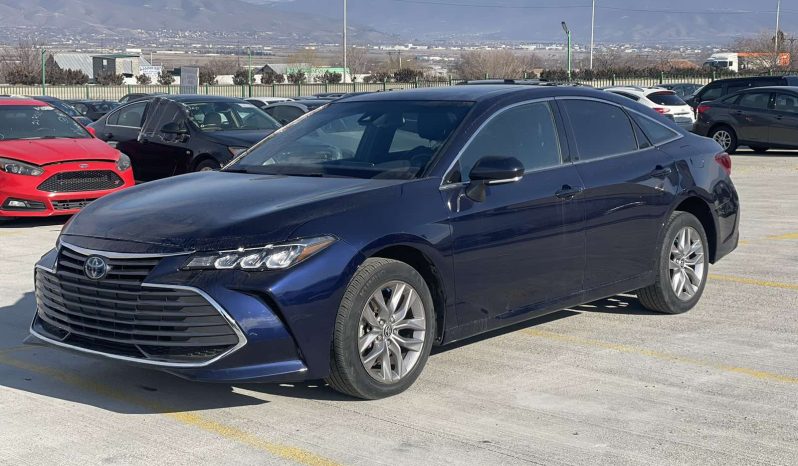 
								Toyota Avalon full									