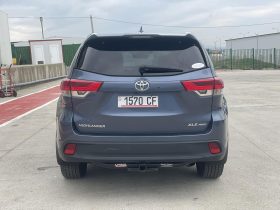 Toyota highlandeer
