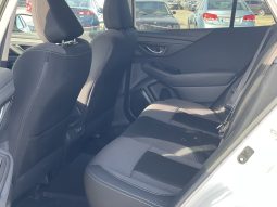
										Subaru Outback full									