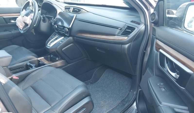 
								Honda CR-V full									