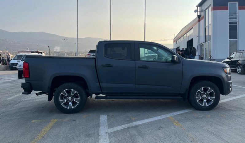 
								Chevrolet Colorado full									