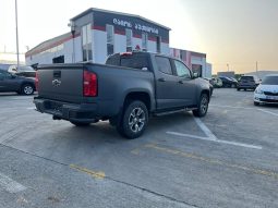 
										Chevrolet Colorado full									