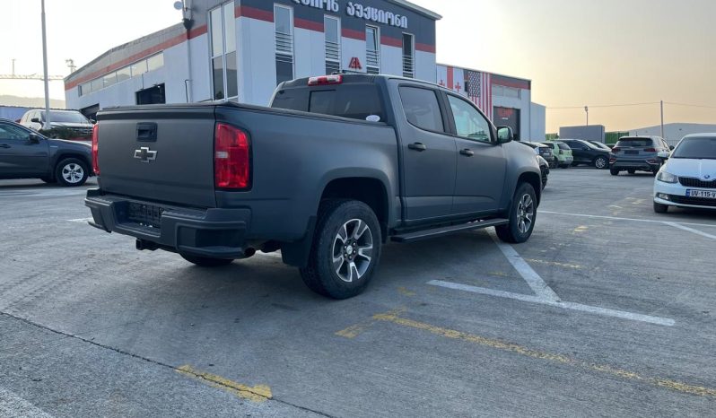 
								Chevrolet Colorado full									
