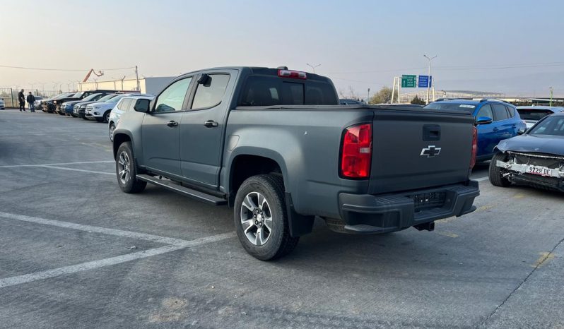 
								Chevrolet Colorado full									