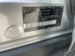 
										Toyota rav-4 full									