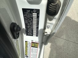 
										TOYOTA CORROLA full									