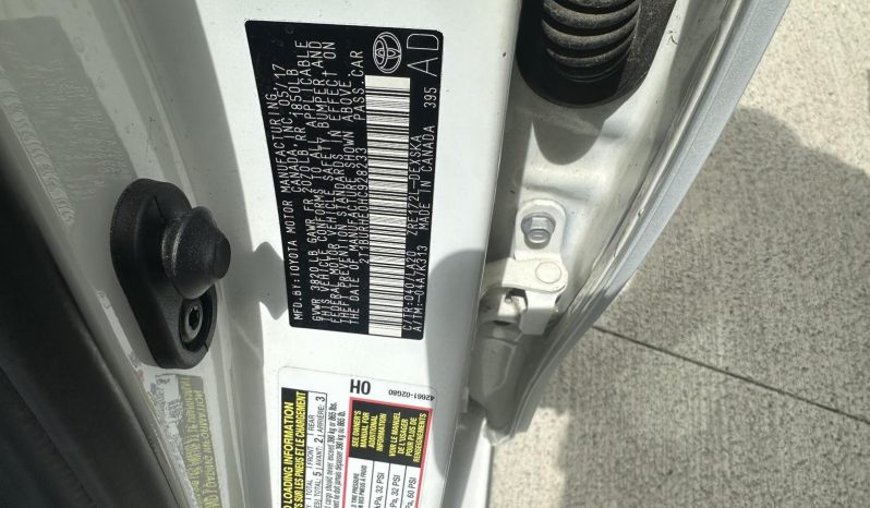 
								TOYOTA CORROLA full									