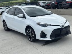 TOYOTA CORROLA