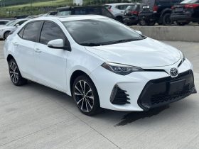 TOYOTA CORROLA