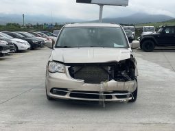 Chrysler Town and country