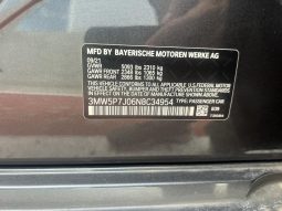 
										BMW 33O full									