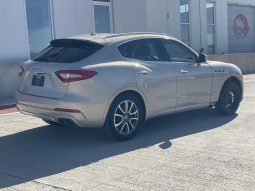 
										MASERATI LEVANTE full									