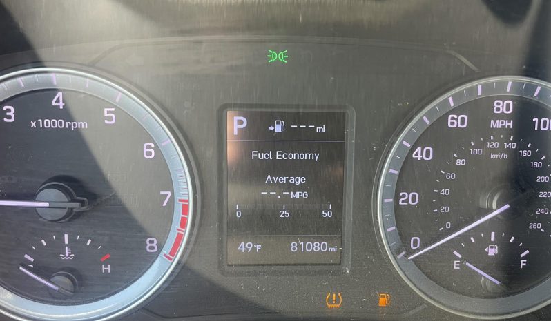 
								Hyundai Sonata full									