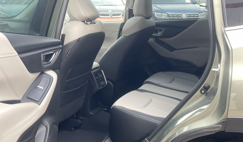 
								Subaru Forester full									