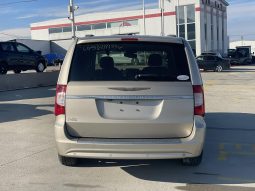 Chrysler Town and country