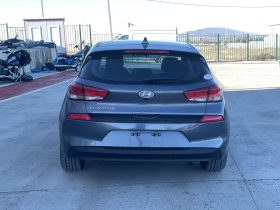 Hyunda elantra gt