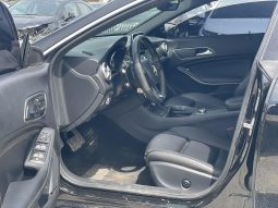 
										Mercedes-benz cla 250 full									