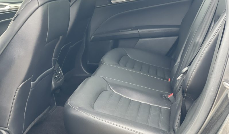 
								Ford Fusion full									