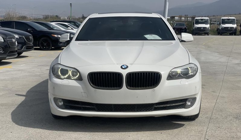 
								bmw 5 seria full									