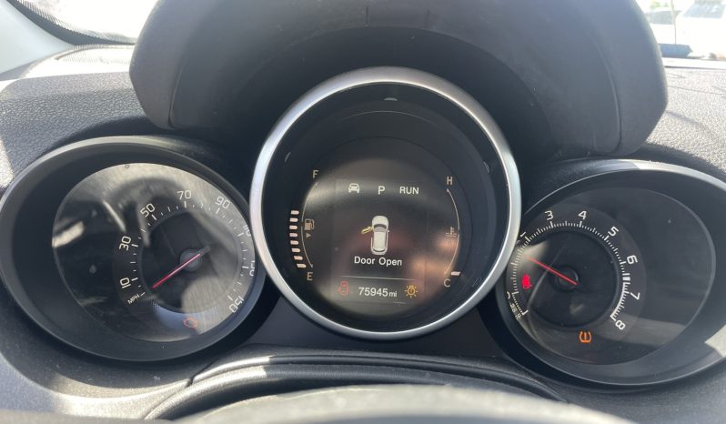 
								FIAT 500X full									
