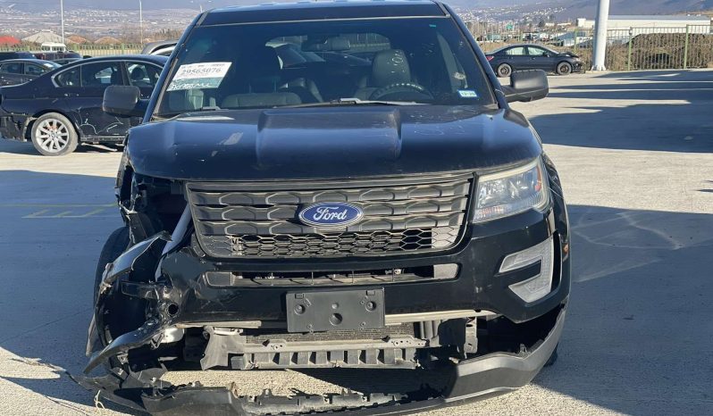 
								Ford Explorer full									