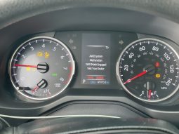 
										Toyota rav-4 full									