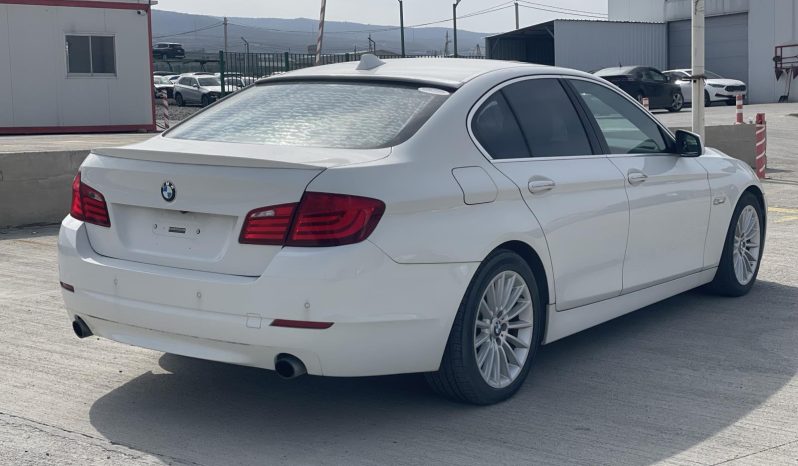 
								bmw 5 seria full									