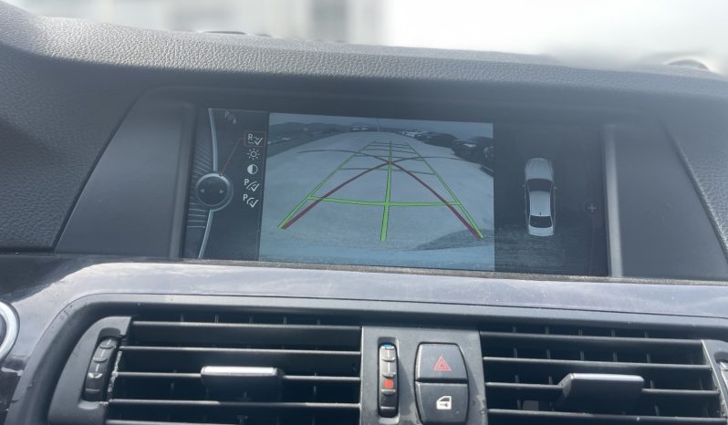 
								bmw 5 seria full									
