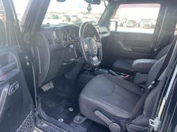 
										JEEP WRANGLER full									
