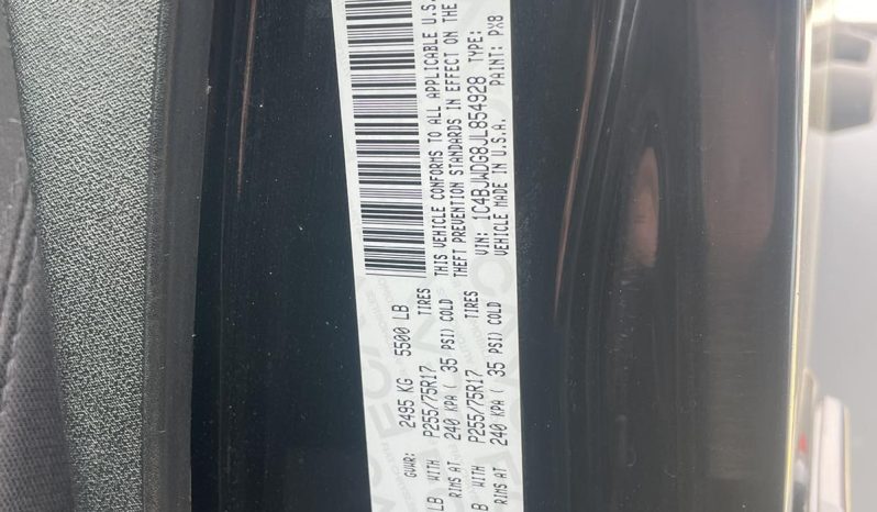 
								JEEP WRANGLER full									