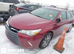 TOYOTA CAMRY