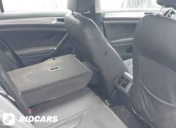 
										VOLKSWAGEN GOLF full									