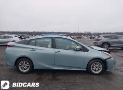 
										TOYOTA PRIUS full									
