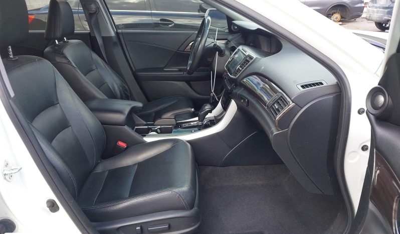 
								HONDA ACCORD full									