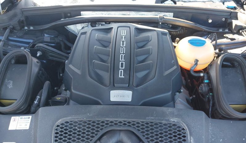 
								PORSCHE MACAN S full									