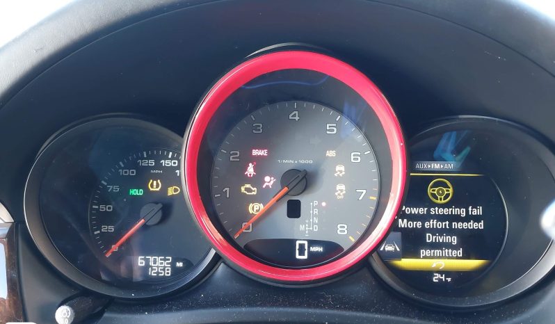 
								PORSCHE MACAN S full									