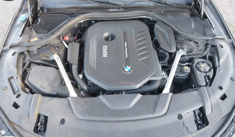 
								BMW 740i full									