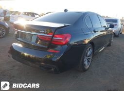 
										BMW 740i full									
