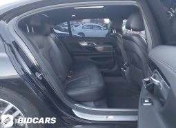 
										BMW 740i full									