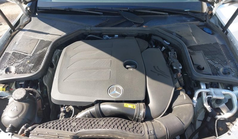 
								MERCEDES-BENZ C300 full									