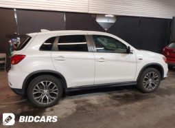 
										MITSUBISHI OUTLANDER SPORT full									
