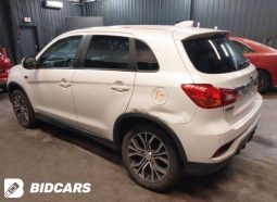 
										MITSUBISHI OUTLANDER SPORT full									