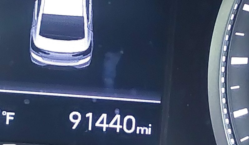 
								HYUNDAI ELANTRA full									