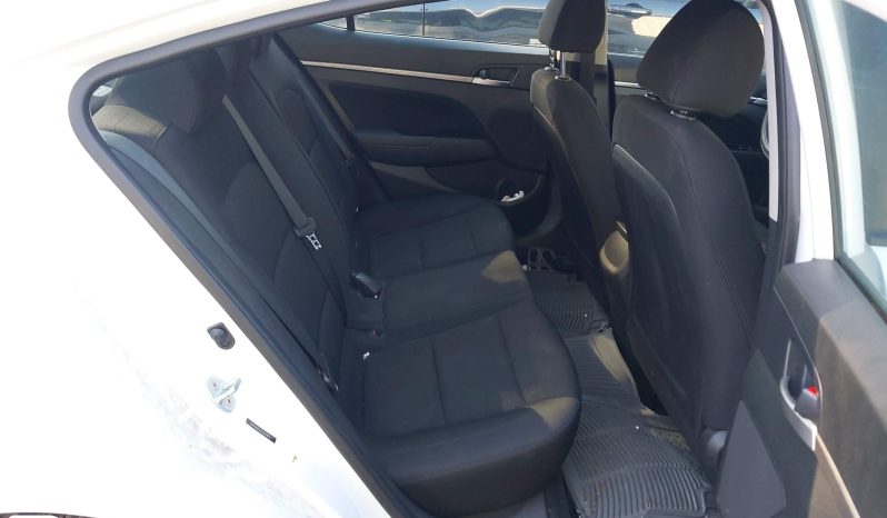 
								HYUNDAI ELANTRA full									