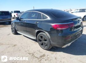 MERCEDES BENZ GLC 300